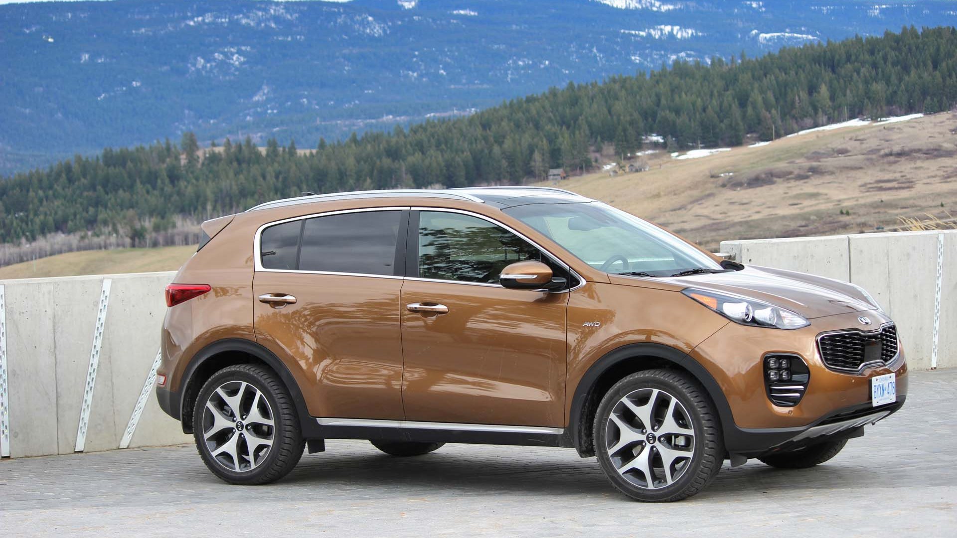 Kia Sportage кофейная