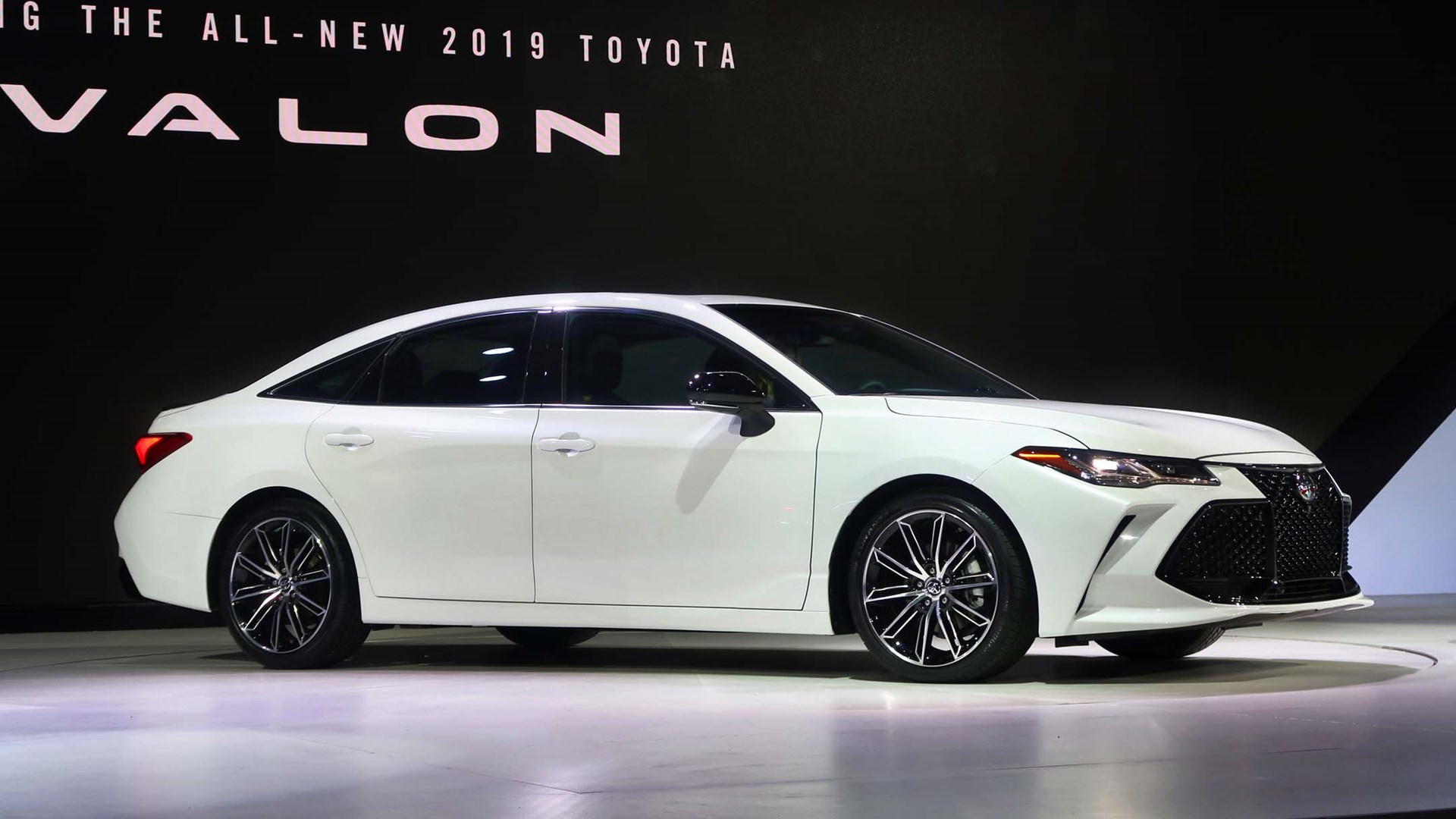 Тойота авалон 2024. Тойота Авалон 2021. Toyota Avalon 2022. Toyota Avalon 2023. Toyota Avalon 2015 Tuning.